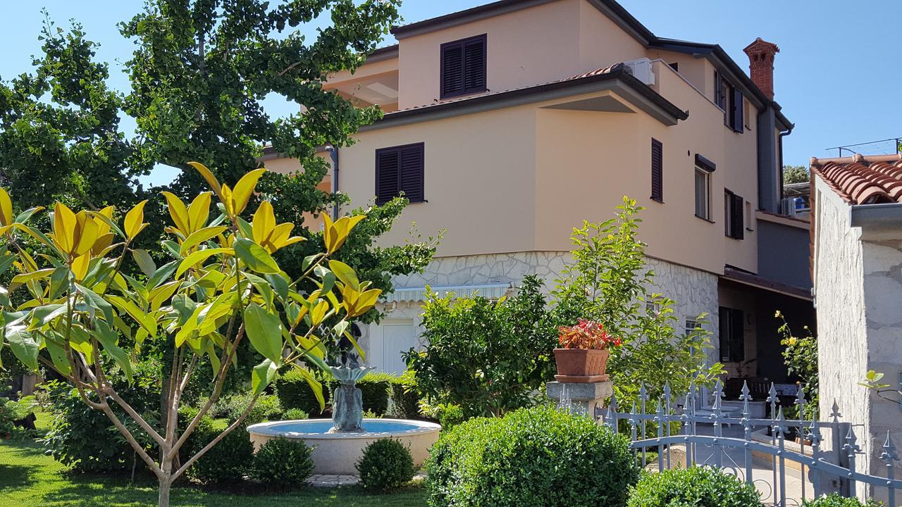 Apartments Ginkgo Banjole Kültér fotó
